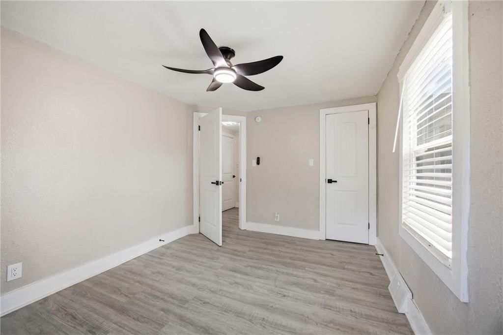 4404 Jackson Avenue — photo 18