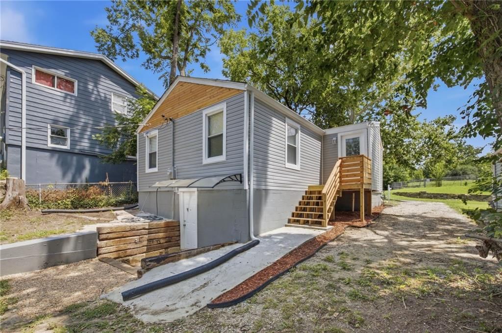 4404 Jackson Avenue — photo 26