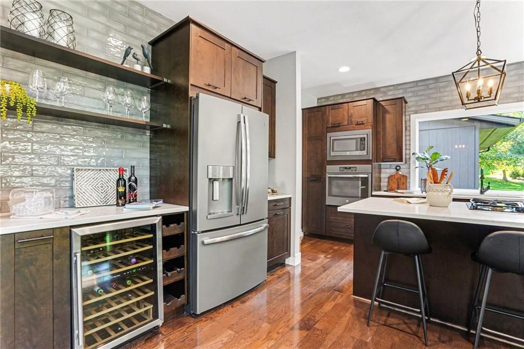 Photo 15 of 62 - 4718 N Mulberry Court, Kansas City, MO 64116