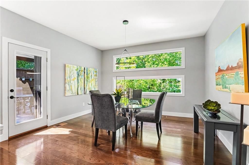 Photo 16 of 62, 4718 N Mulberry Court, Kansas City, MO 64116