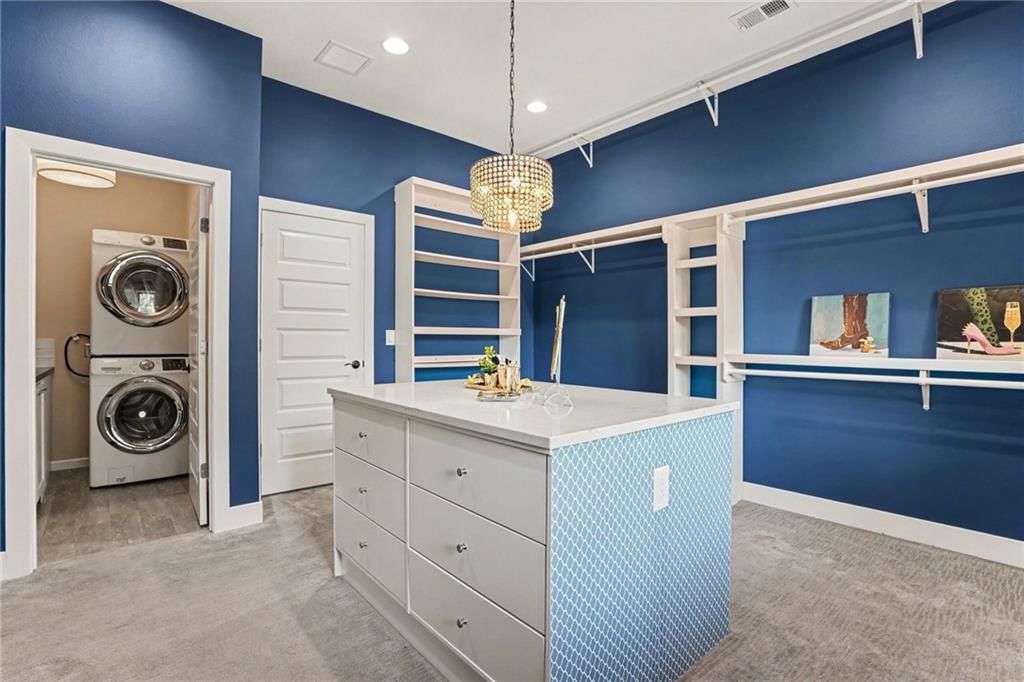 Photo 25 of 62 - 4718 N Mulberry Court, Kansas City, MO 64116