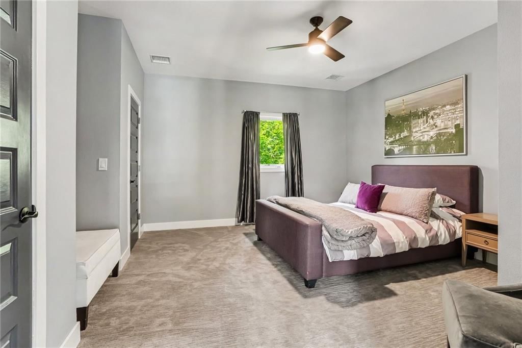 Photo 28 of 62 - 4718 N Mulberry Court, Kansas City, MO 64116