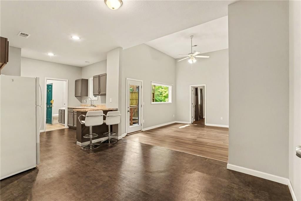 Photo 39 of 62 - 4718 N Mulberry Court, Kansas City, MO 64116