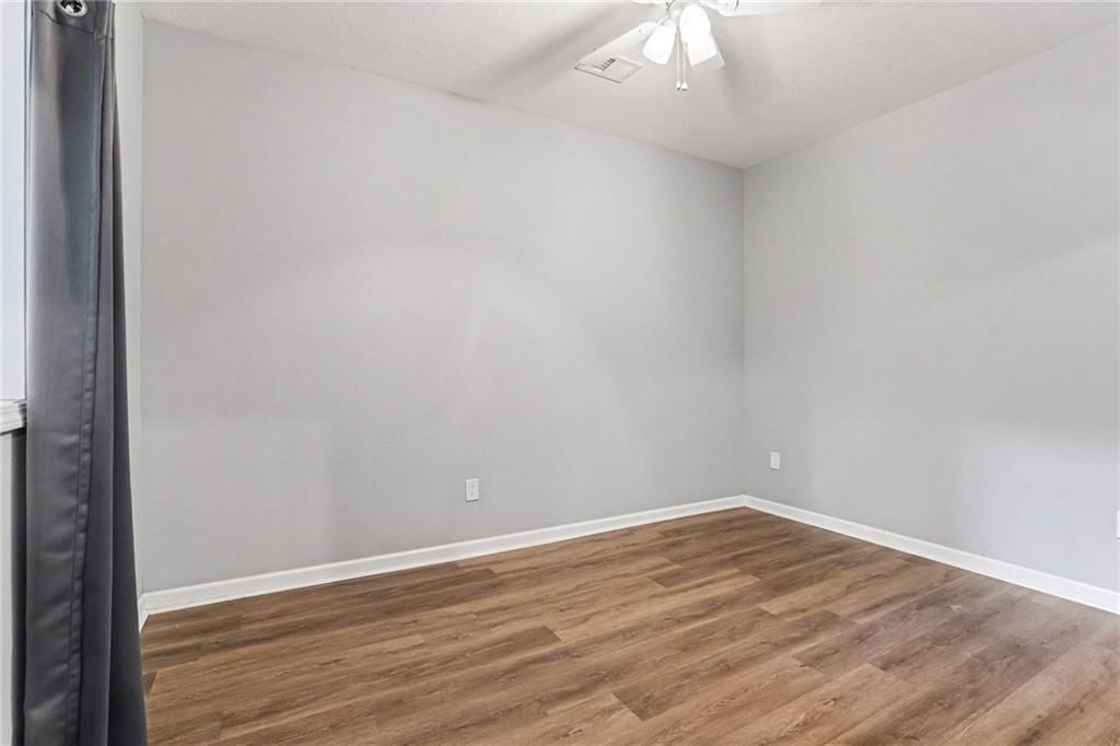 Photo 44 of 62 - 4718 N Mulberry Court, Kansas City, MO 64116