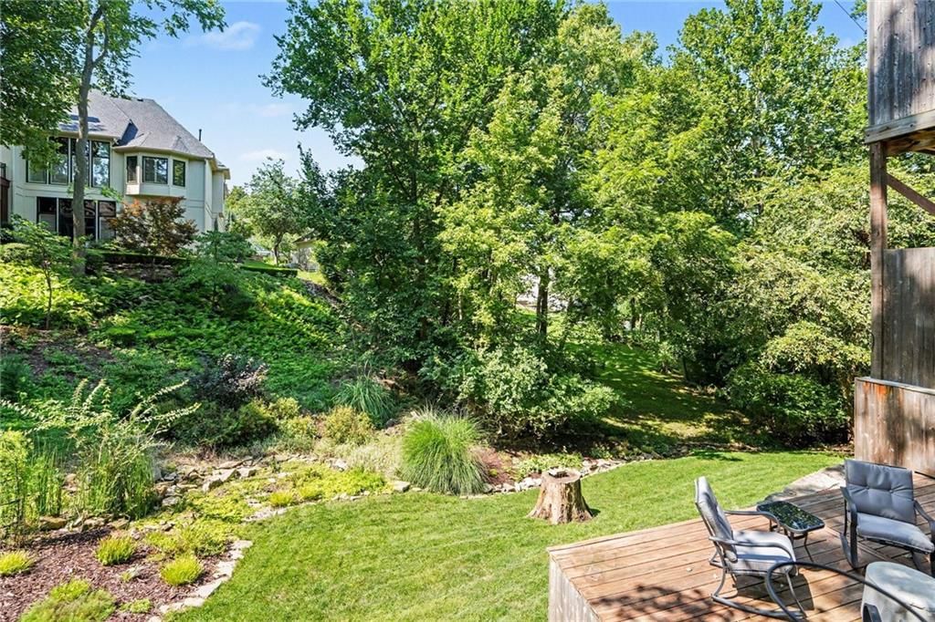 Photo 60 of 62 - 4718 N Mulberry Court, Kansas City, MO 64116