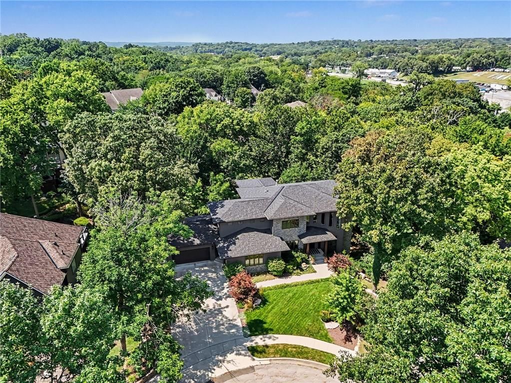 Photo 61 of 62 - 4718 N Mulberry Court, Kansas City, MO 64116