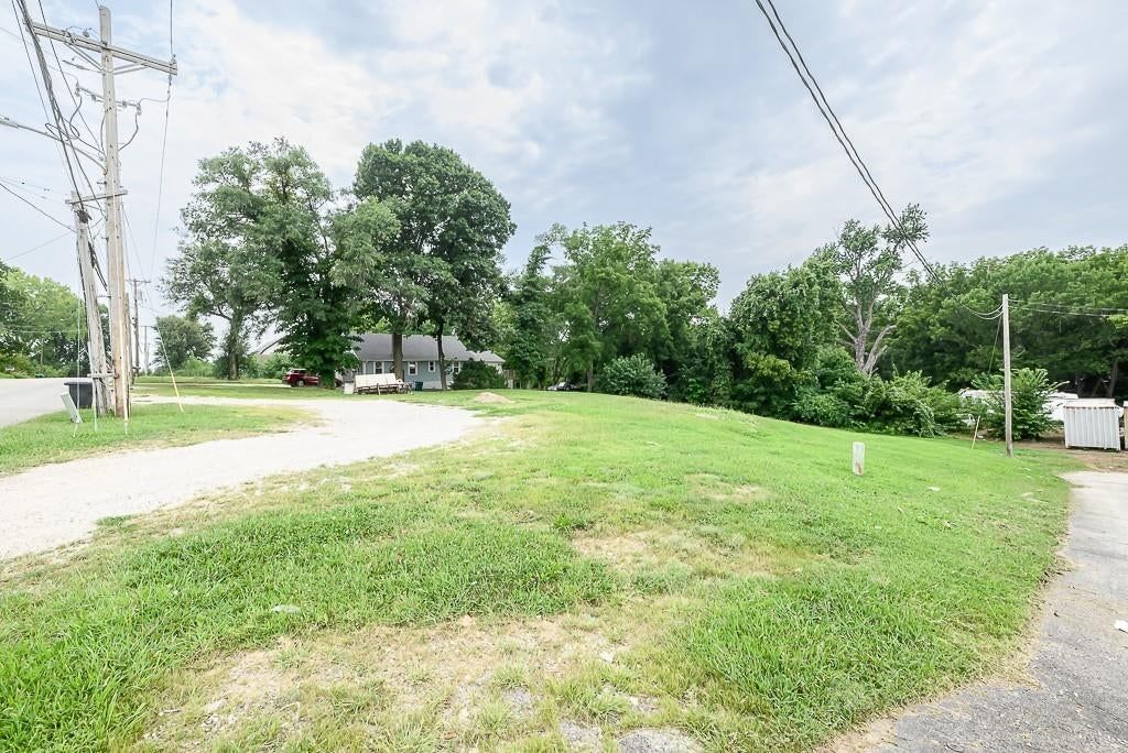 5101 Leavenworth Road — photo 27