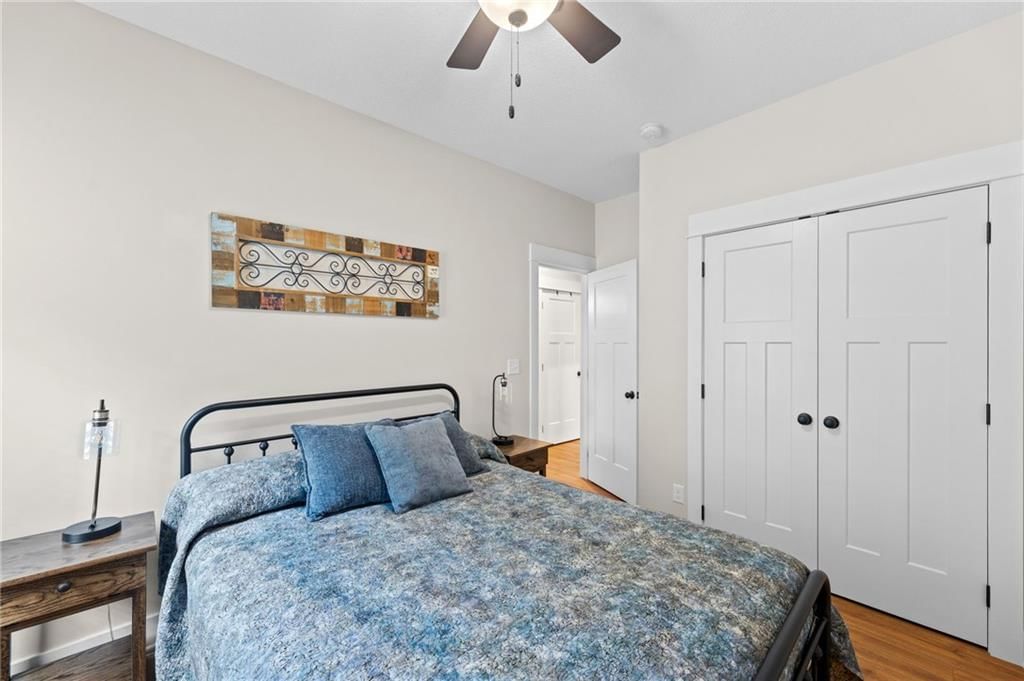 819 Baker Street — photo 20