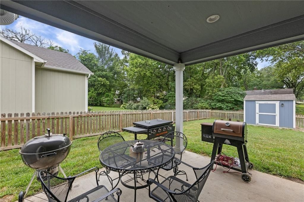 819 Baker Street — photo 27
