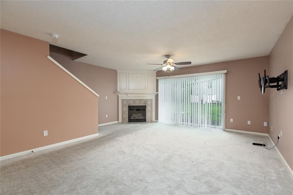 5438 N Fairmount Avenue — photo 8
