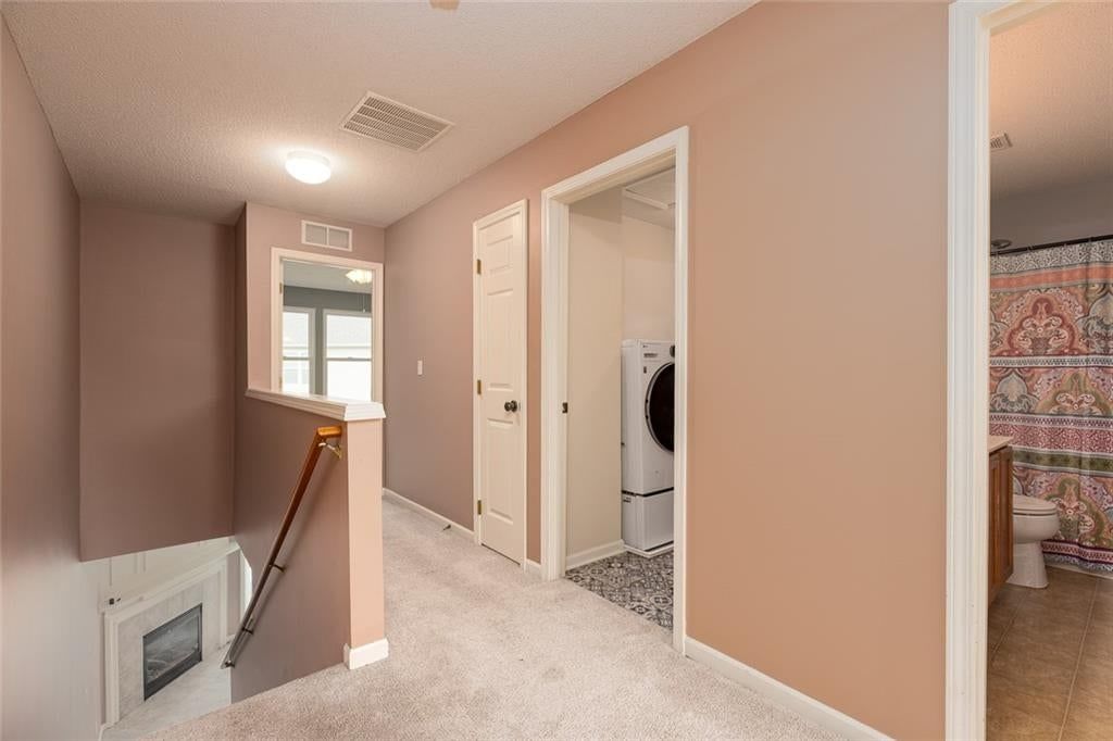 5438 N Fairmount Avenue — photo 13