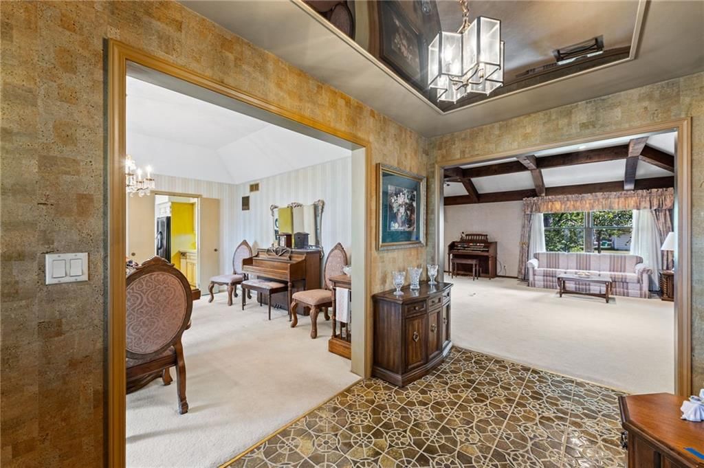 1102 Nakomis Drive — photo 4