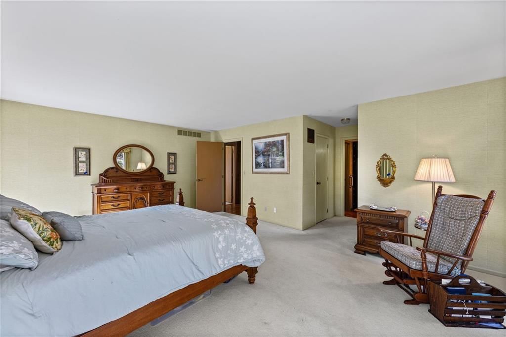 1102 Nakomis Drive — photo 31