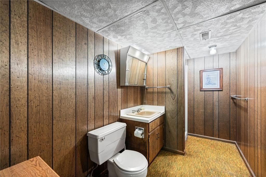 1102 Nakomis Drive — photo 38