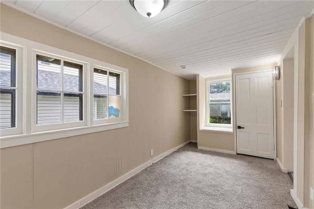 604 Laramie Street — photo 14