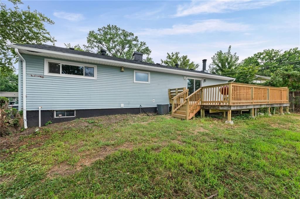 10711 Bristol Terrace — photo 37