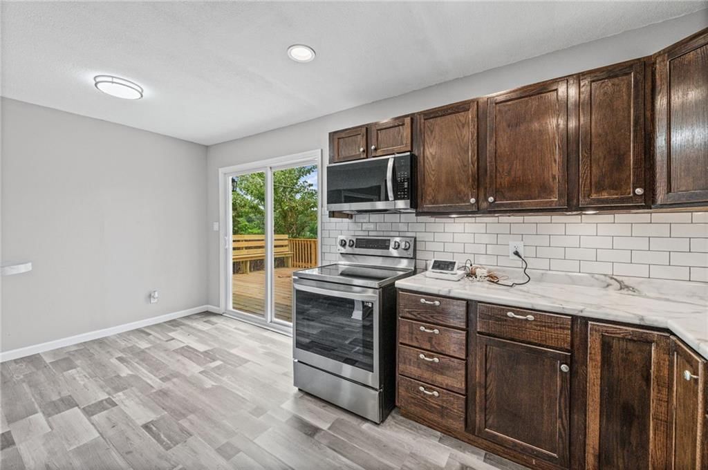 10711 Bristol Terrace — photo 50