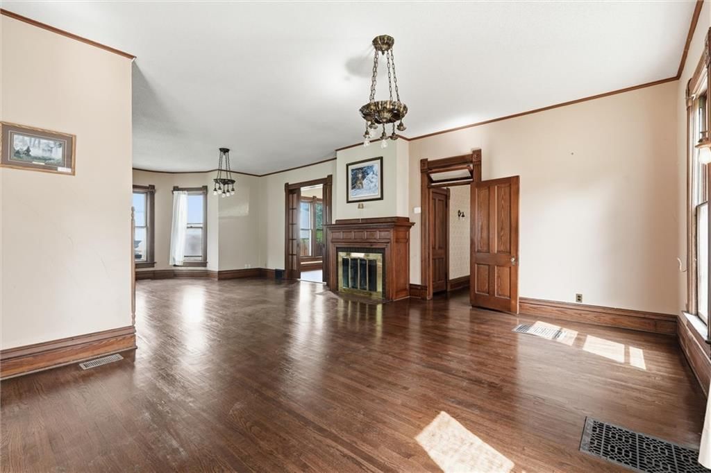 736 Walnut Street — photo 6