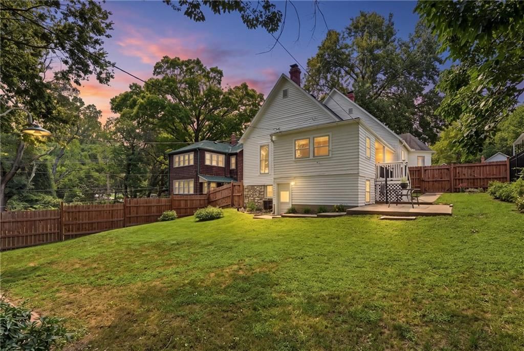 736 Walnut Street — photo 38
