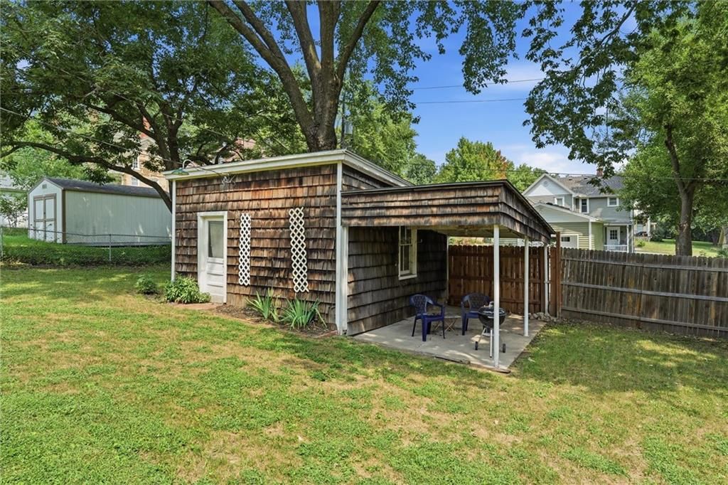 736 Walnut Street — photo 40
