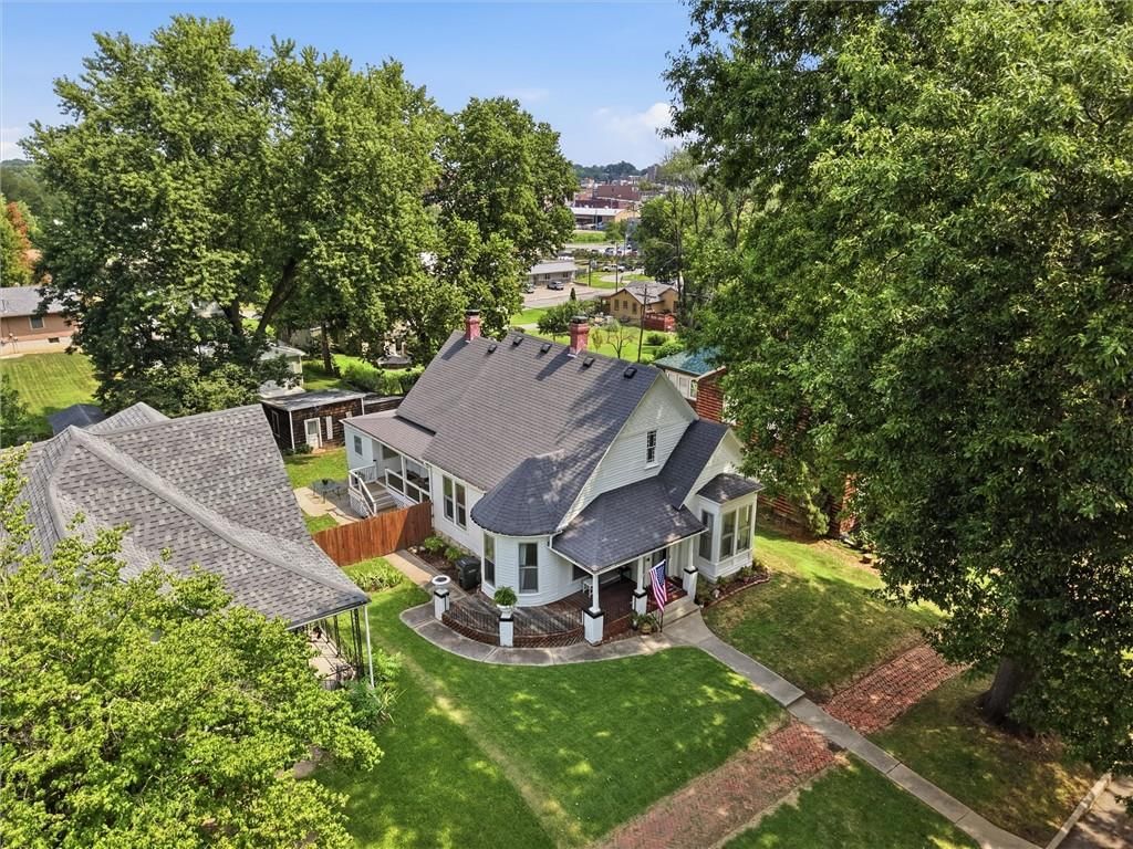 736 Walnut Street — photo 41