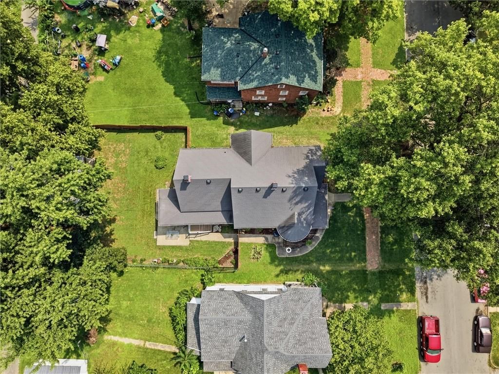 736 Walnut Street — photo 43