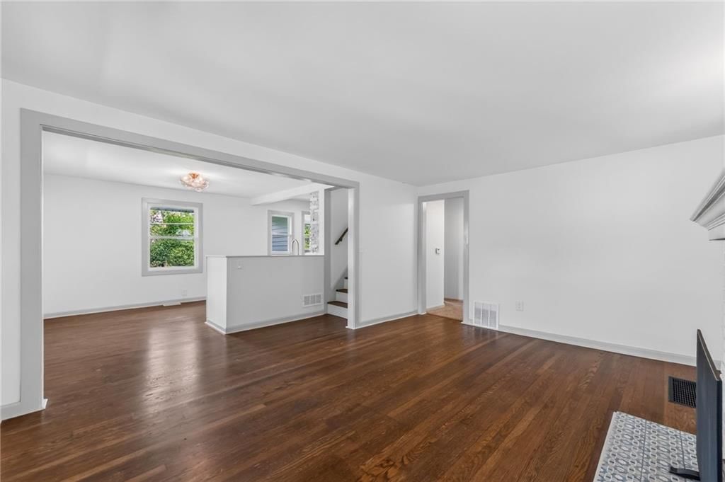 5139 Baltimore Avenue — photo 10