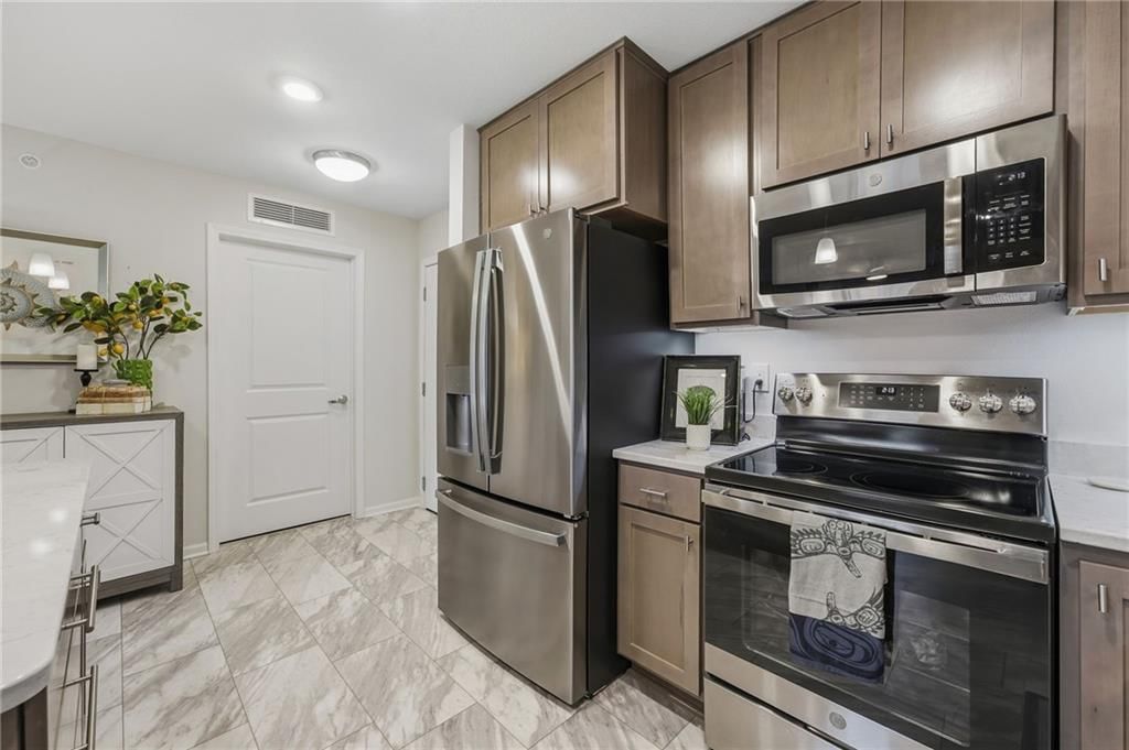 7800 W 123rd Street — photo 10
