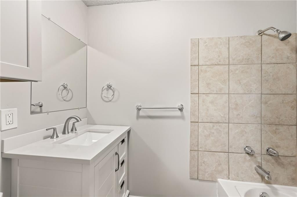 622 N Chestnut Street — photo 12