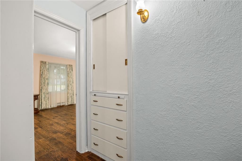 102 N Noyes Boulevard — photo 18