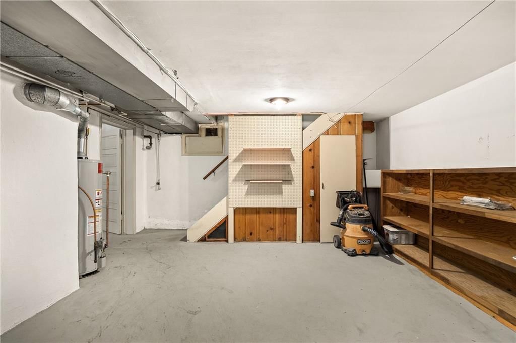 102 N Noyes Boulevard — photo 27