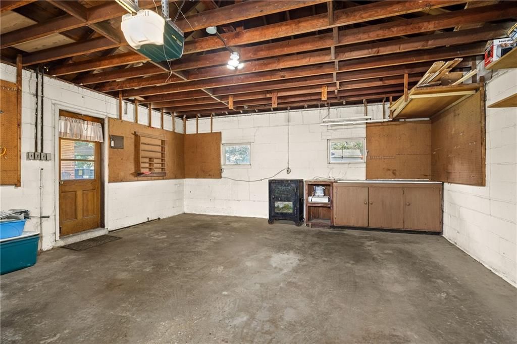102 N Noyes Boulevard — photo 30
