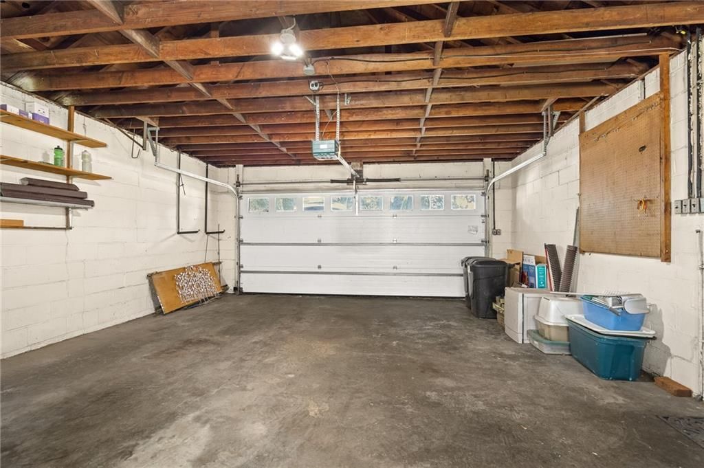 102 N Noyes Boulevard — photo 31