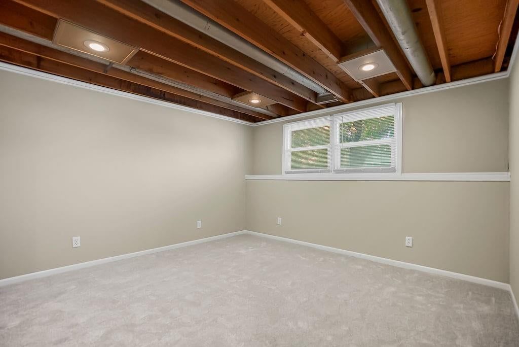 504 E Osage Street — photo 14