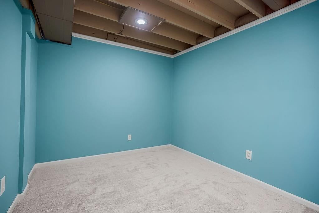 504 E Osage Street — photo 16