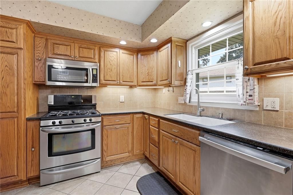 1701 Willow Circle — photo 15