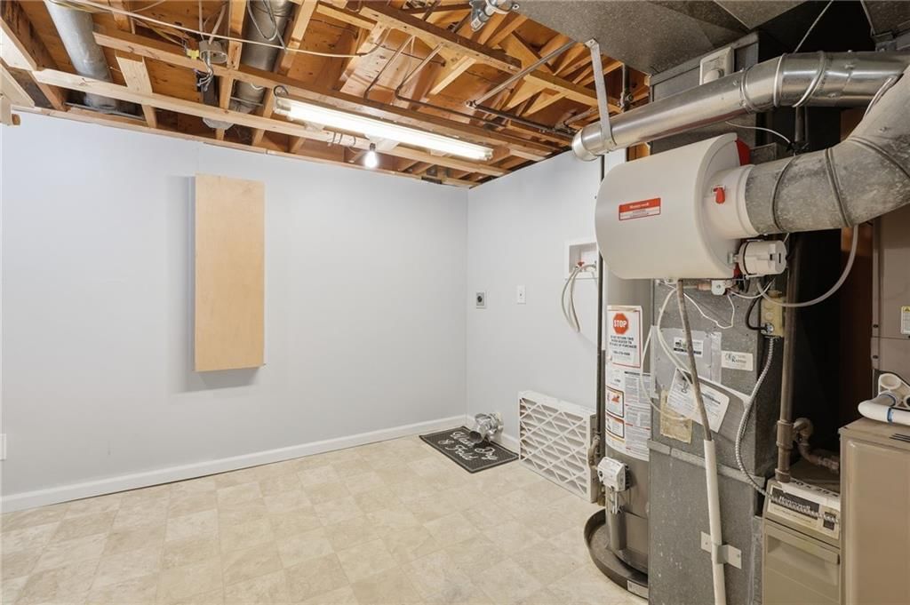 1701 Willow Circle — photo 33