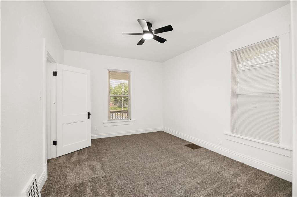 1111 N 18th Street — photo 18