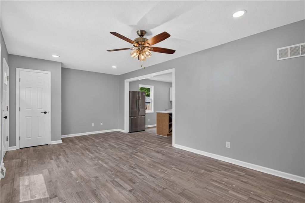 9310 NW 68th Street — photo 12