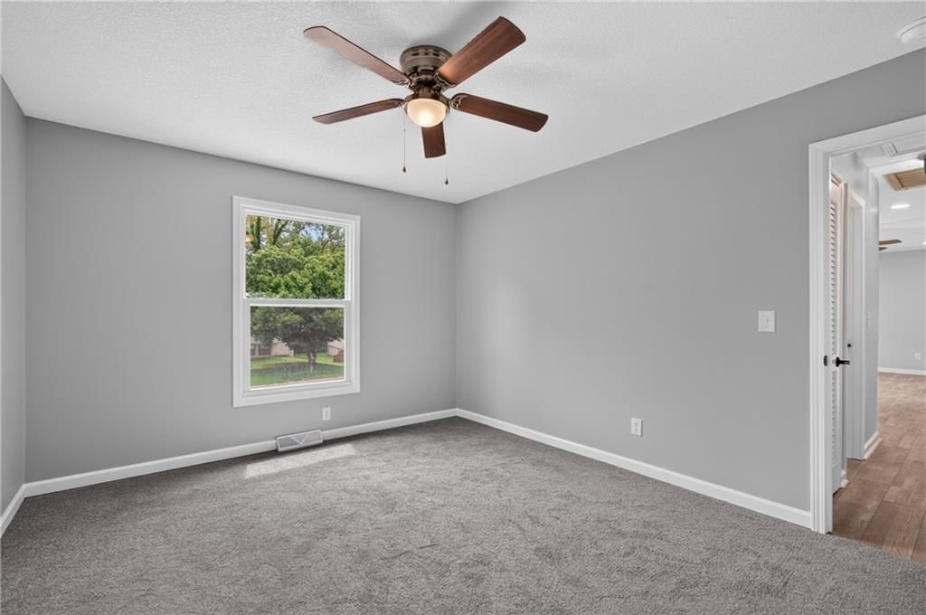 9310 NW 68th Street — photo 20