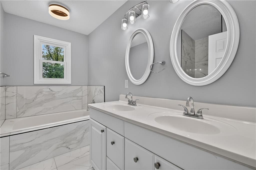 9310 NW 68th Street — photo 21