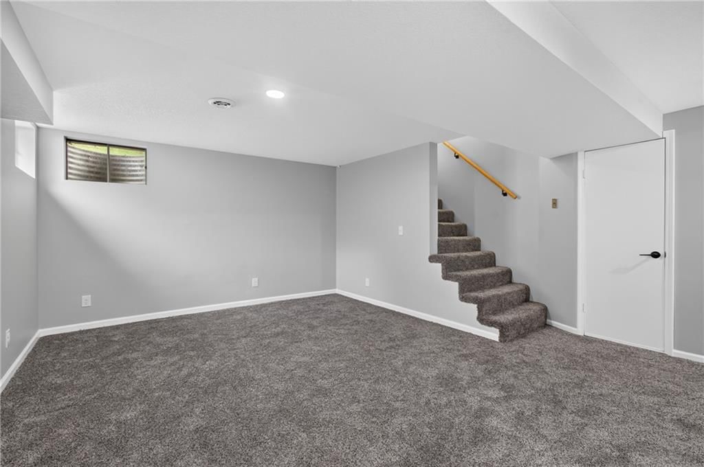 9310 NW 68th Street — photo 32