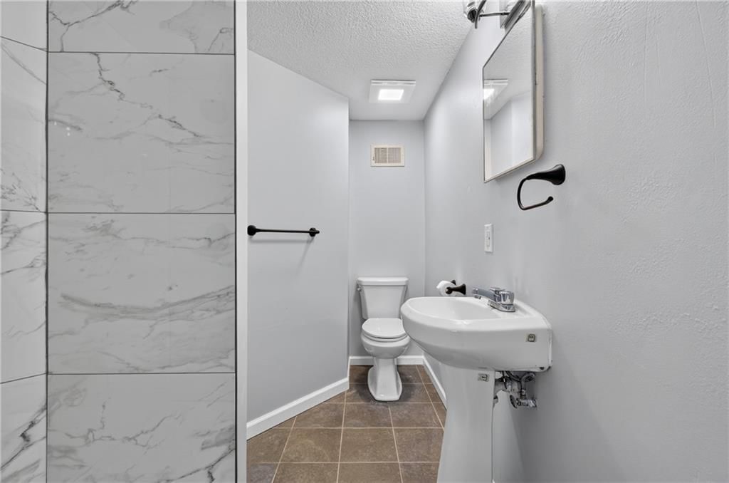 9310 NW 68th Street — photo 33