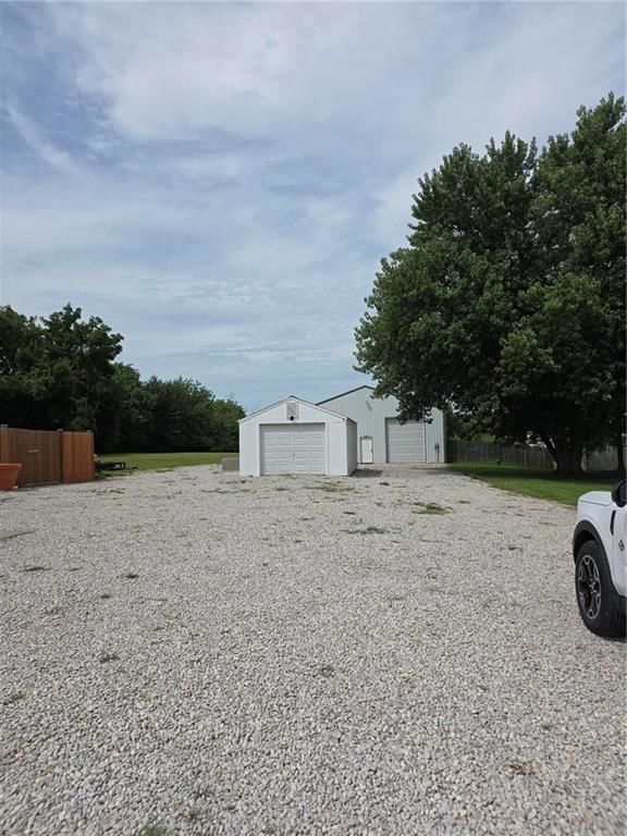 410 N Carrico Road — photo 20