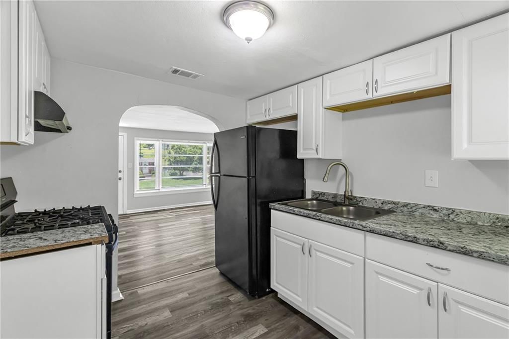 4123 N Cleveland Avenue — photo 9