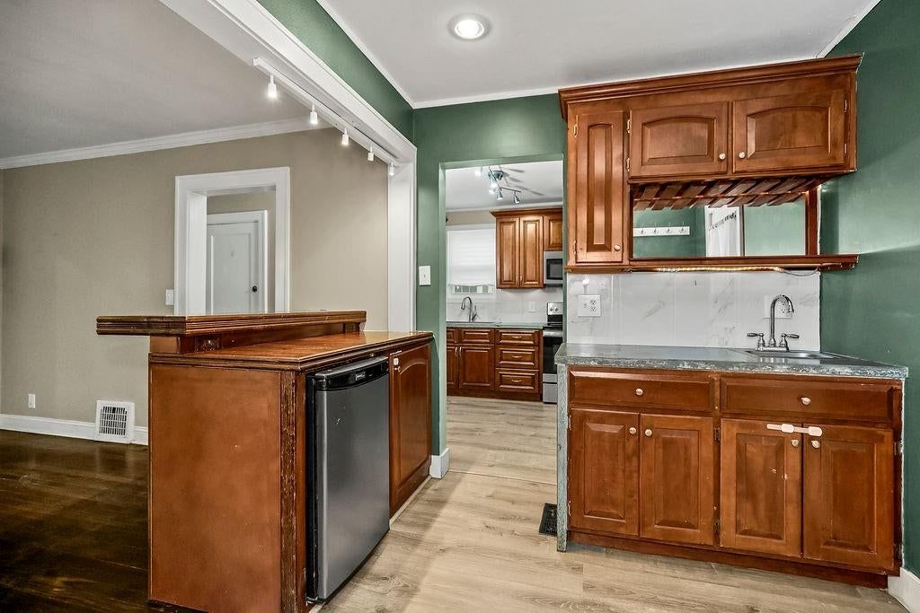 5225 Brookwood Avenue — photo 9