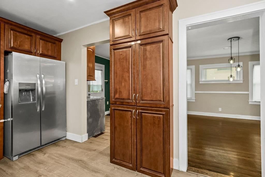 5225 Brookwood Avenue — photo 10