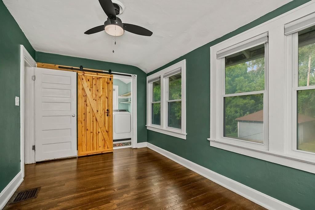 5225 Brookwood Avenue — photo 13