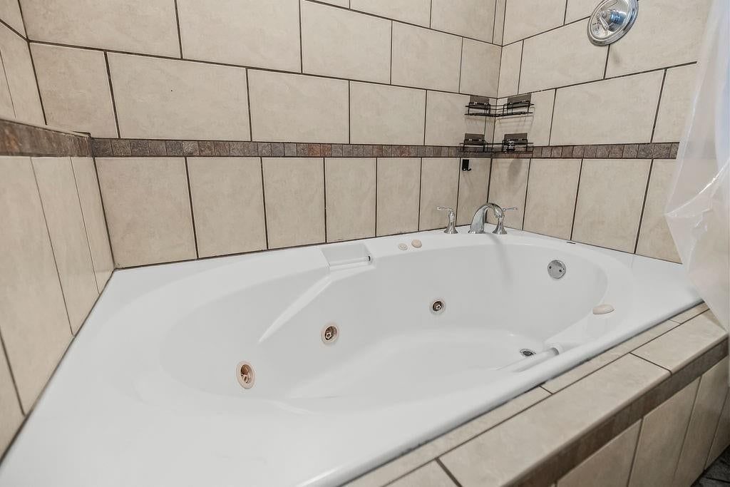 5225 Brookwood Avenue — photo 22