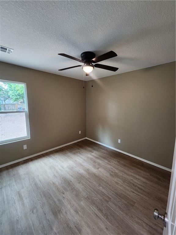 217 W Forest Street — photo 7